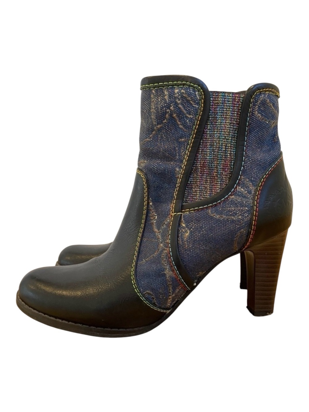 Laura Vita Albane 23 Heeled ankle boots French flamboyant leather booties 37